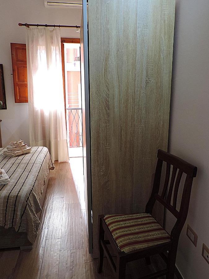 Sa Fabbrica De Sant'Anna Bed & Breakfast Cagliari Bagian luar foto