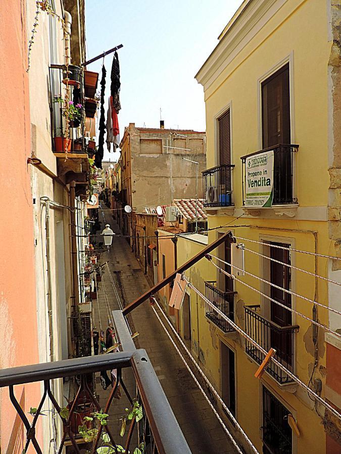 Sa Fabbrica De Sant'Anna Bed & Breakfast Cagliari Bagian luar foto